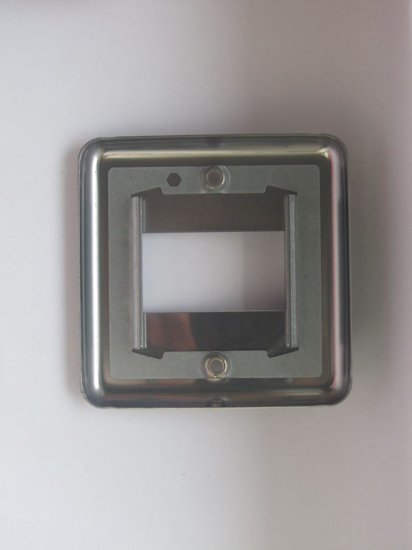 Varilight 1 Gang Datagrid Face Plate (For 1 Data Module) Matt Chrome XSG1