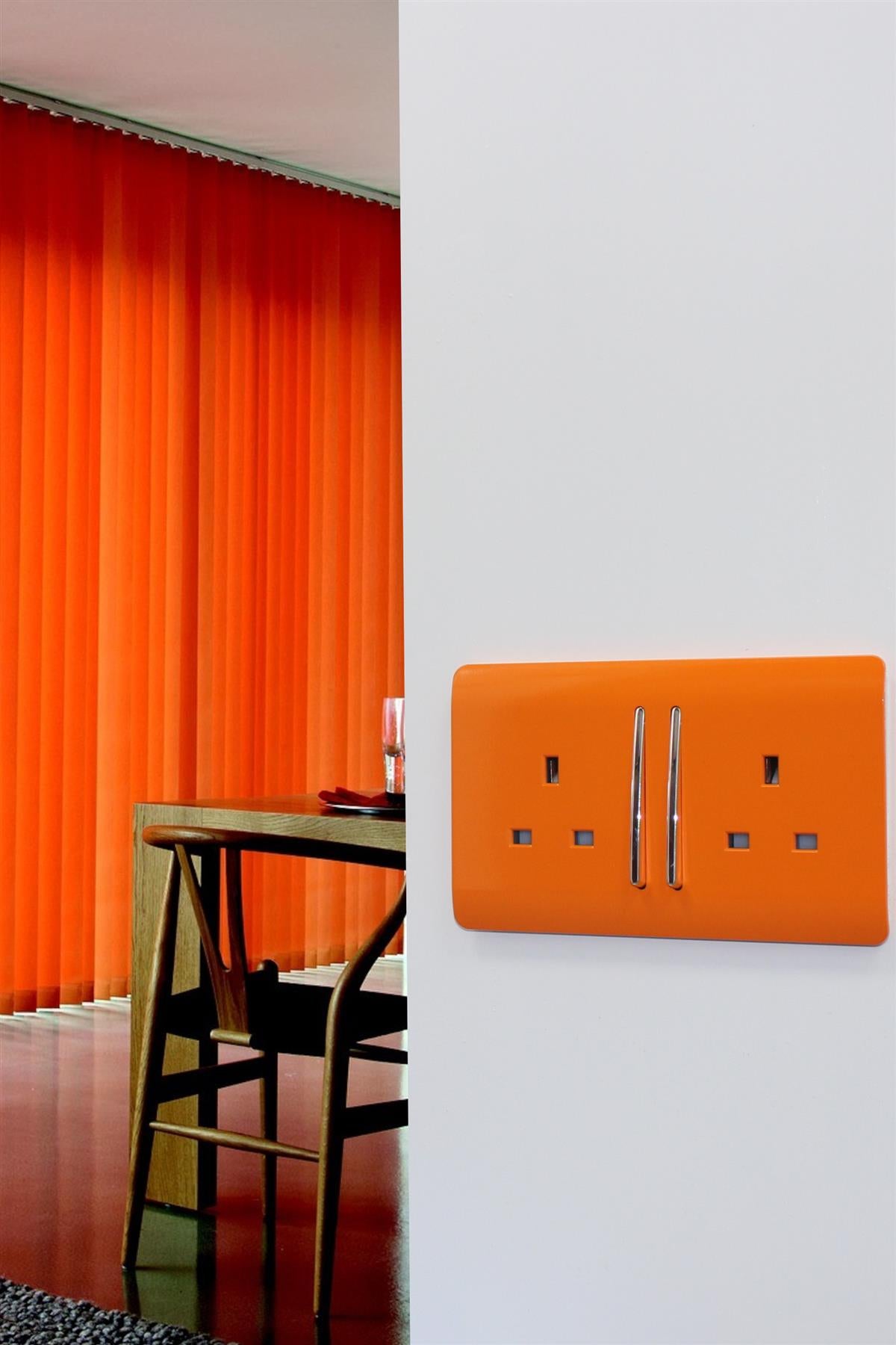 Trendi 2 Gang Artistic Modern Glossy 13 Amp Switched Tactile Plug Socket Orange
