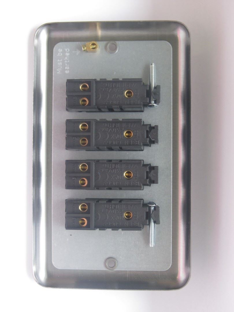 Varilight 4 Gang 1 or 2 Way 10A Rocker Light Switch Brushed Matt Chrome Dec Switch - XS9D