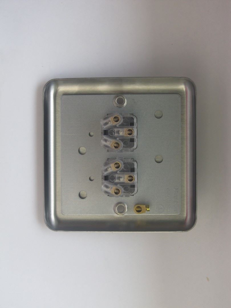 Varilight 2 Gang 2x6A 1 or 2 Way Push on/off Impulse Switch Matt Chrome XSP2