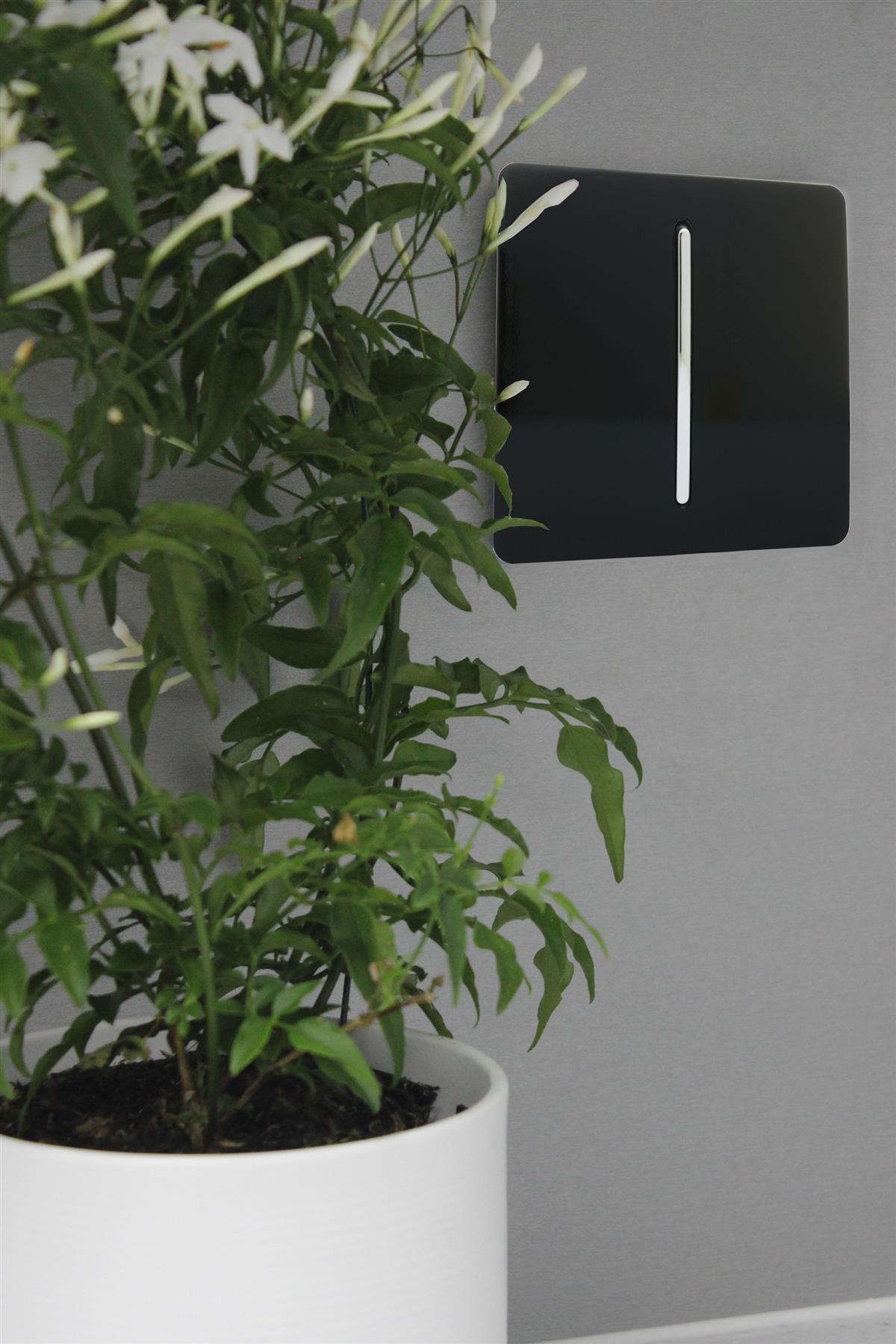 Trendi Artistic Modern Glossy Auto Retractive Door Bell Switch Black ART-DBBK