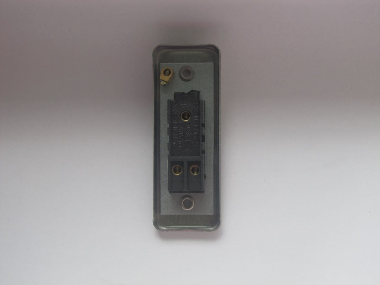 Varilight Classic Decorative 1-Gang 10A 1- or 2-Way Rocker Architrave Switch - Matt Chrome XSA1D