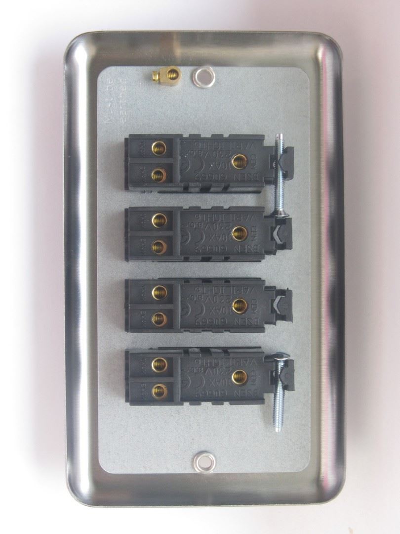 Varilight 4 Gang 10A 1 or 2 Way Dolly Toggle Light Switch Brushed Matt Chrome Finish XST9