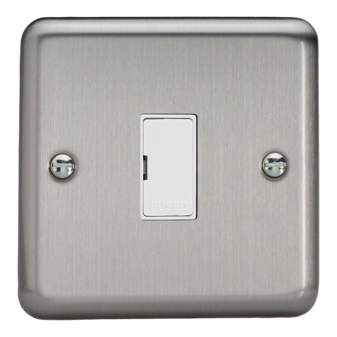 Varilight 13A Unswitched Fused Spur Matt Chrome White Insert XS6UW