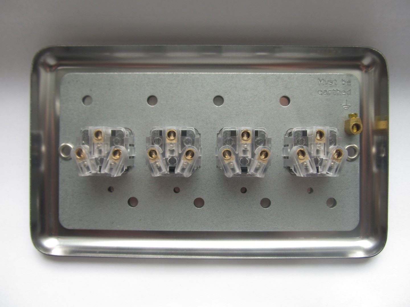 Varilight 4 Gang 4x6A 1 or 2 Way Push on/off Impulse Switch Matt Chrome XSP4