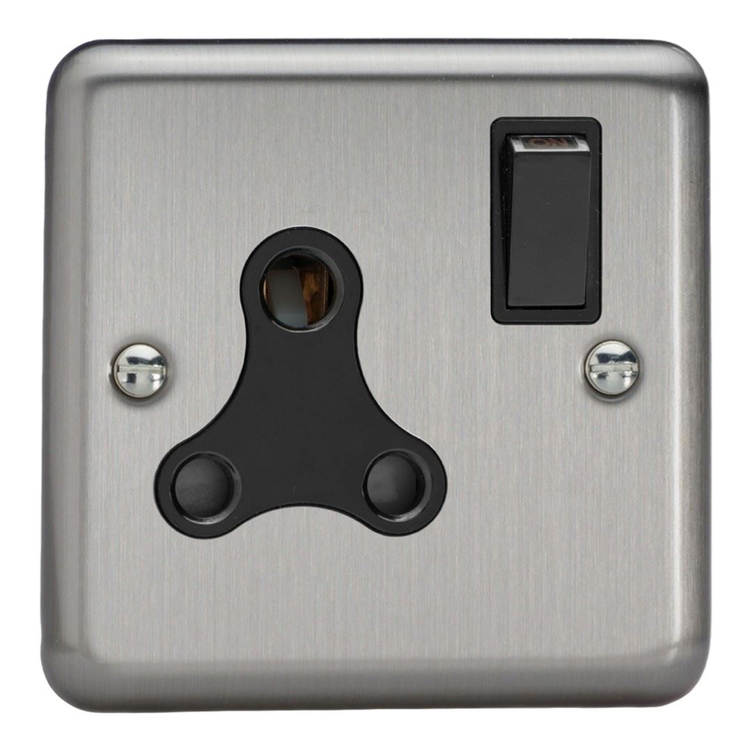 Varilight 1 Gang 15 Amp Round Pin Socket Matt Chrome Finish Black Insert XSRP15AB