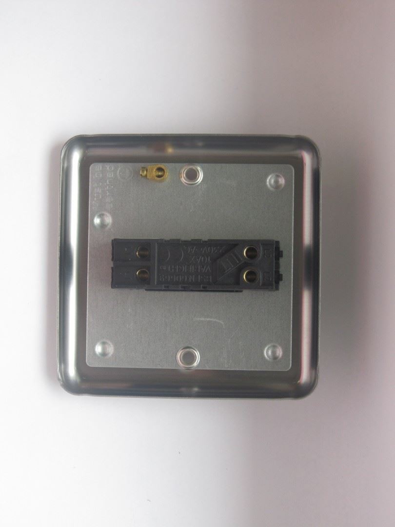 Varilight 1 Gang Intermediate 10A Rocker Light Switch Brushed Matt Chrome White Insert XS7W