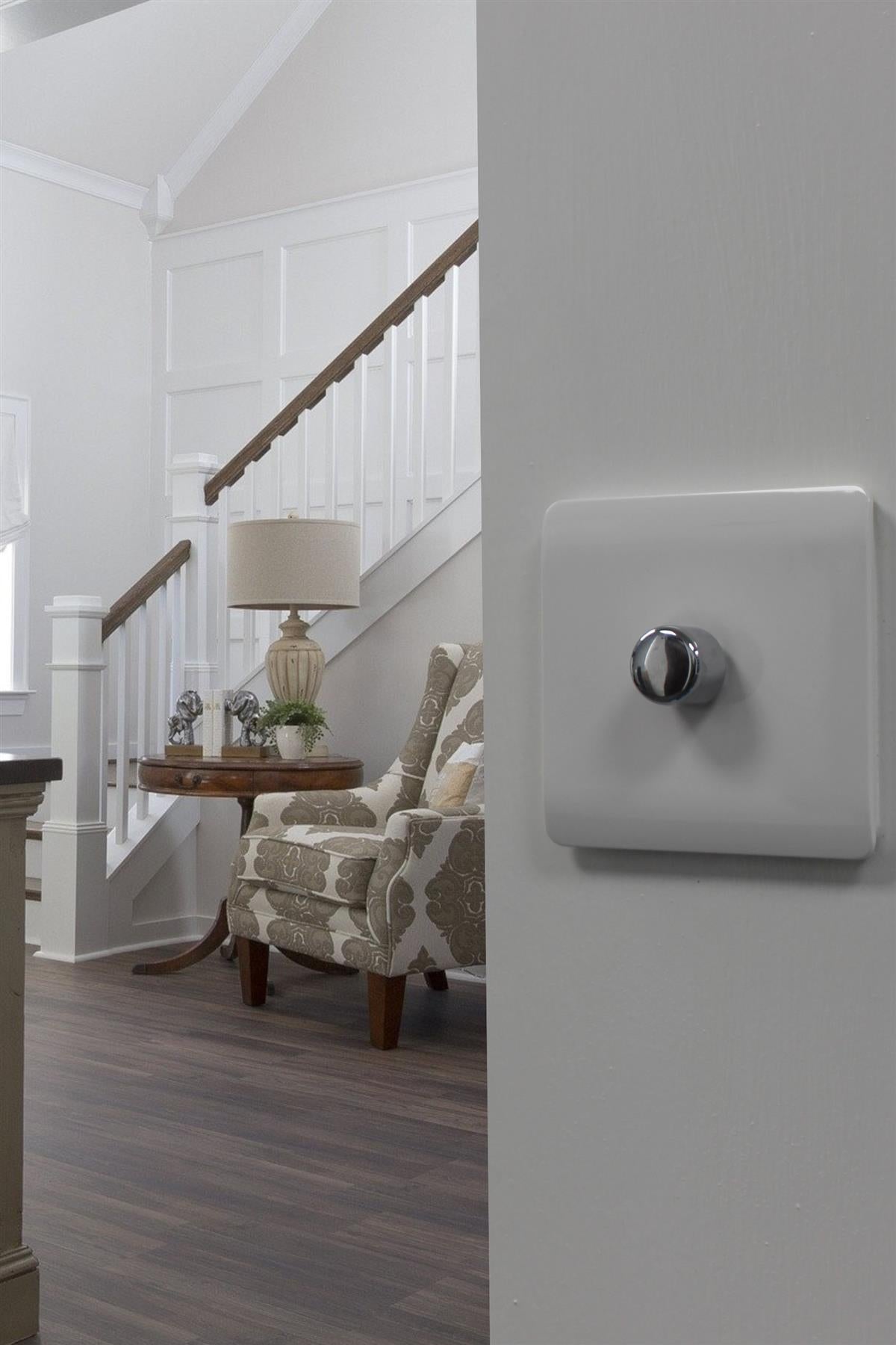 Trendi 1 Gang 2 Way 240V 100w LED Dimmer Screwless Raised Front Plate Plastic Artistic Modern Glossy 10 Amp Chrome Single Electrical Wall Light Switch in Ice White - ART-LDMWH