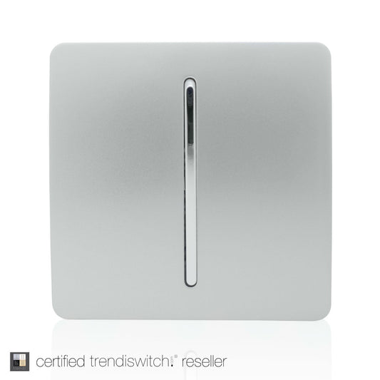 Trendi Switch 1 Gang Retractive Switch Silver