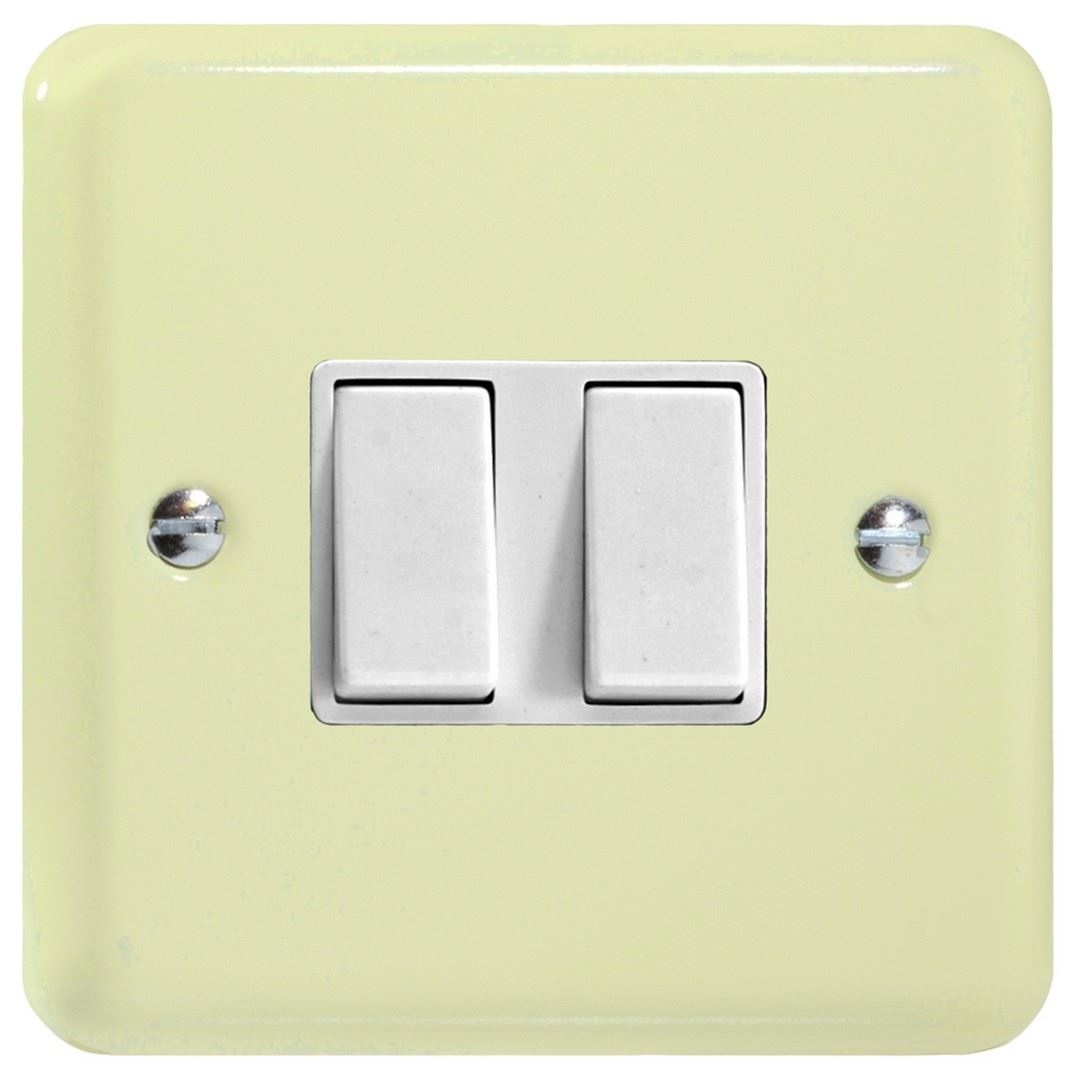 Varilight Pastel 2 Gang 10A 1 or 2 way Rocker Light Switch White Chocolate XY2W.WC